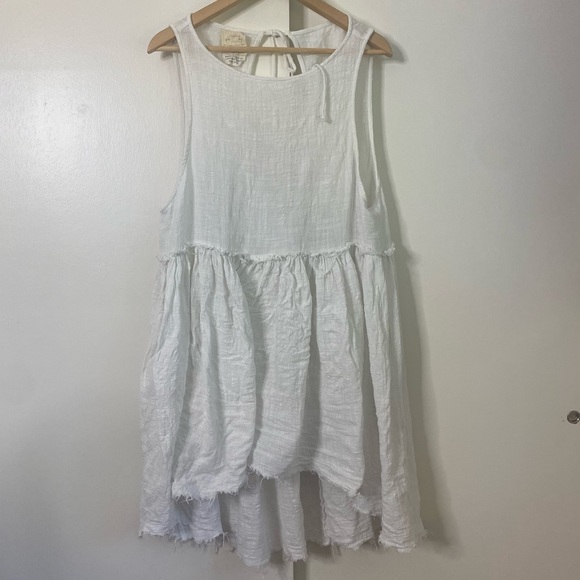 Free People Dresses & Skirts - Free people Philadelphia white Oversized Cotton Gauze  high low dress